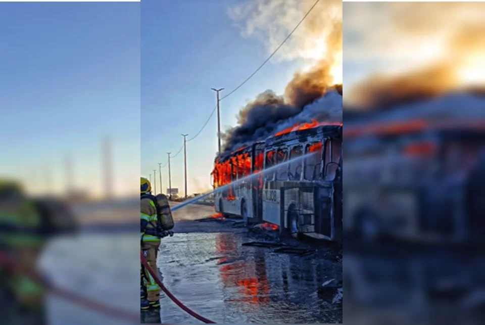 VÍDEO: ônibus pega fogo na via Estrutural, no DF