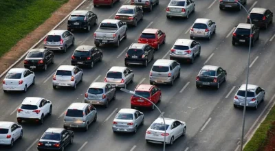 Emplacamento-de-carros-zero-km-em-2024-bate-maior-marca-em-dez-anos