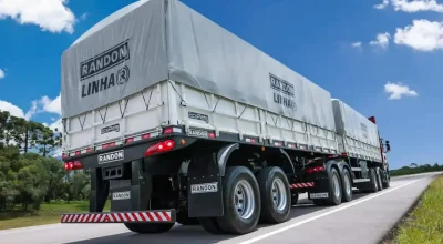 carreta-randon-subida