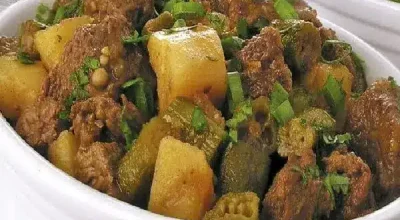receita-de-carne-com-quiabo-e-batata-facil-de-fazer